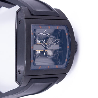 Reloj Corum Furious Ti-Bride Dual Winder