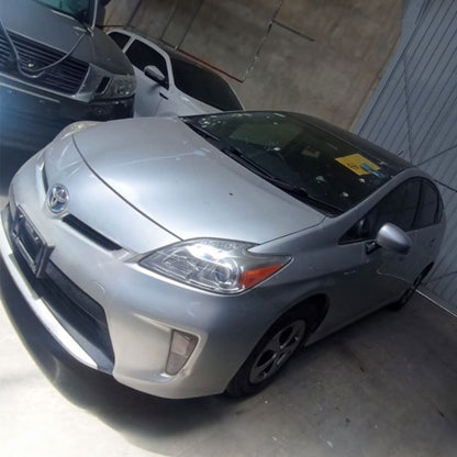 Toyota Prius 2015 Sedán