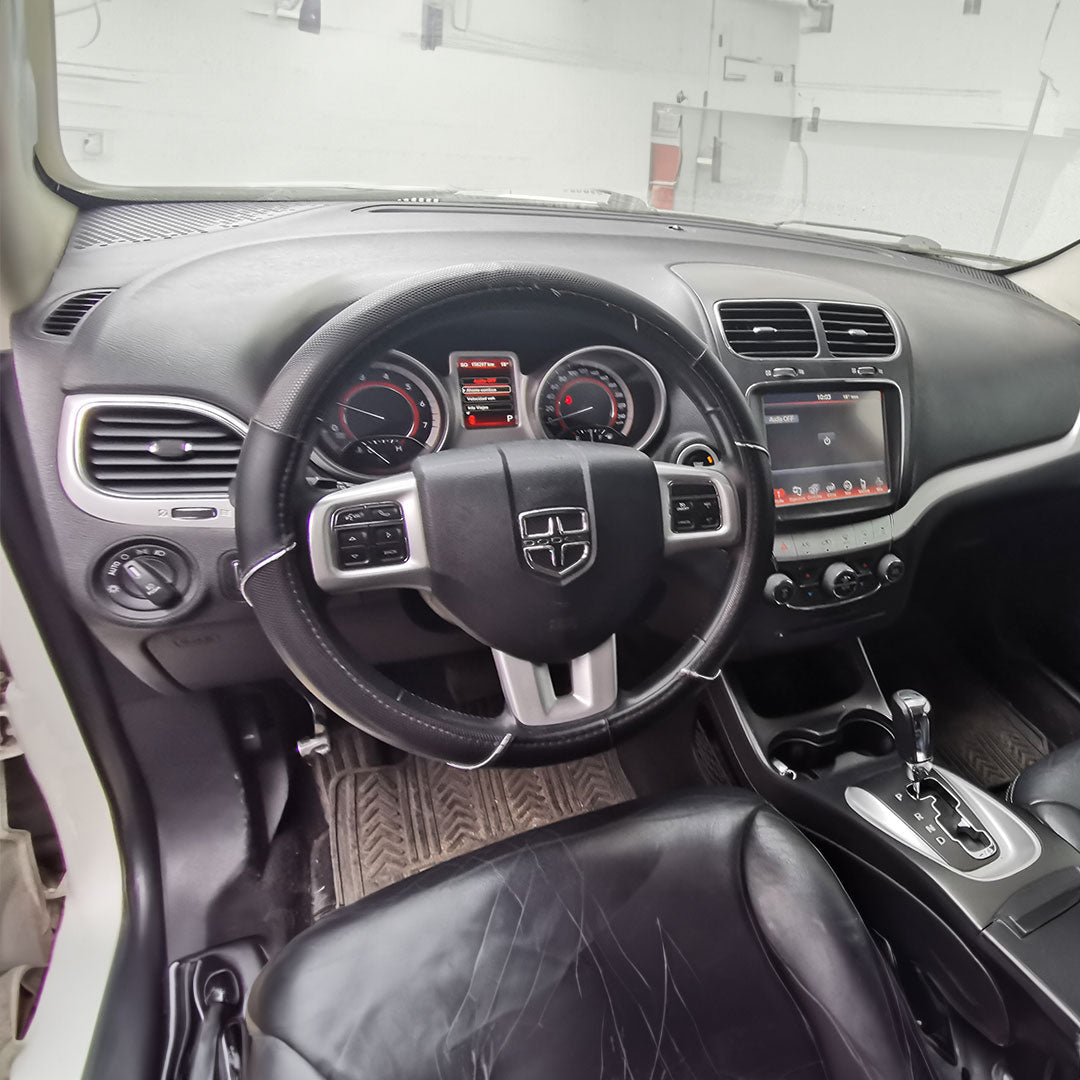 Chrysler Journey 2015 SUV