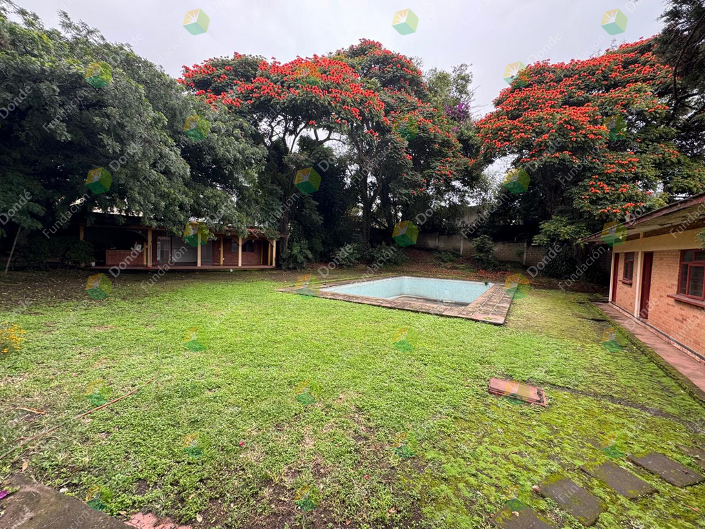 Casa Habitación en Venta – Santa María Ahuacatitlán, Cuernavaca